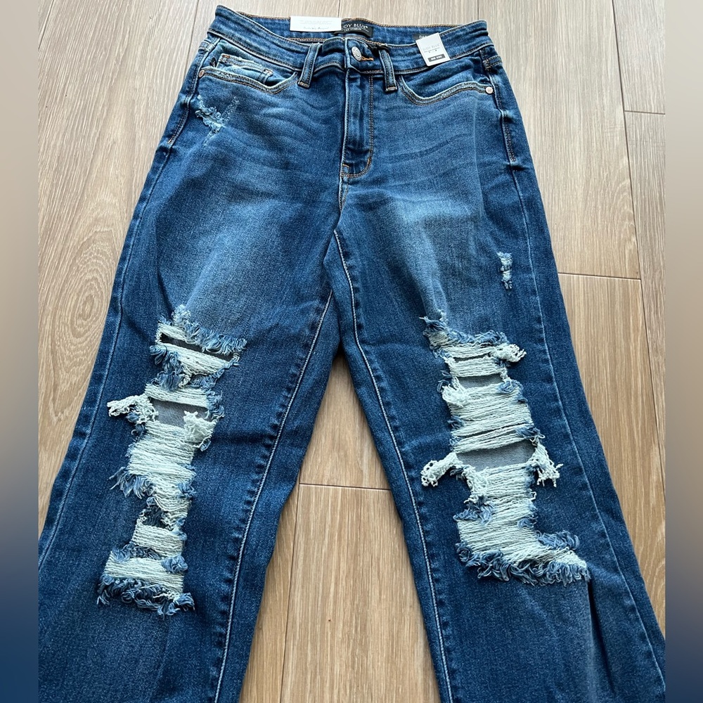 Judy Blue Dark Wash Distressed Flare Dad Jeans Size 5 | 27 Mid Rise - Picture 3 of 5